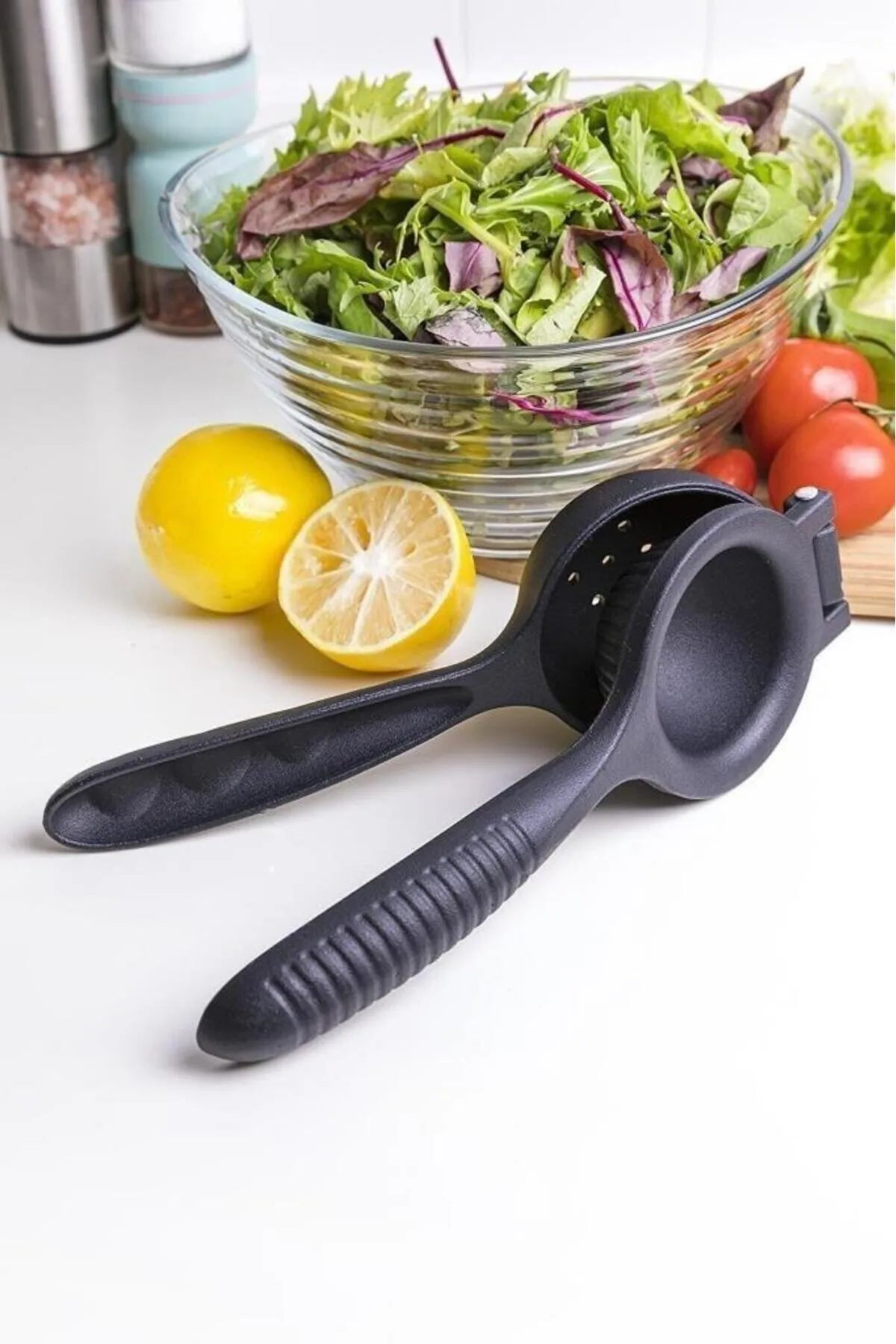 Heavy-Duty Manual Citrus Juicer – Black AtelierCasa