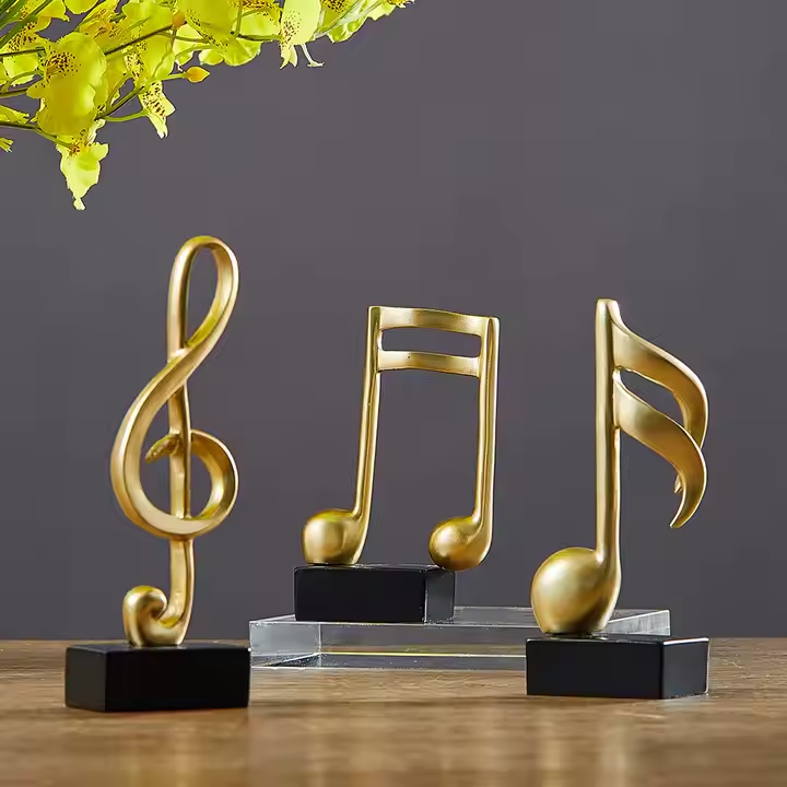 Art Statuette Golden Musical Note (Family of 3)