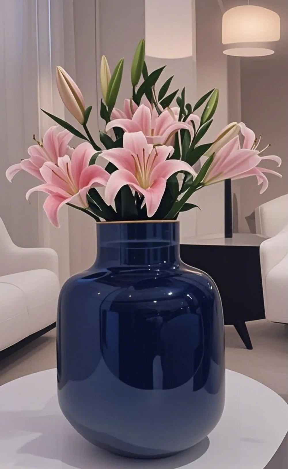 Glossy Navy Vase – 20x16 cm AtelierCasa