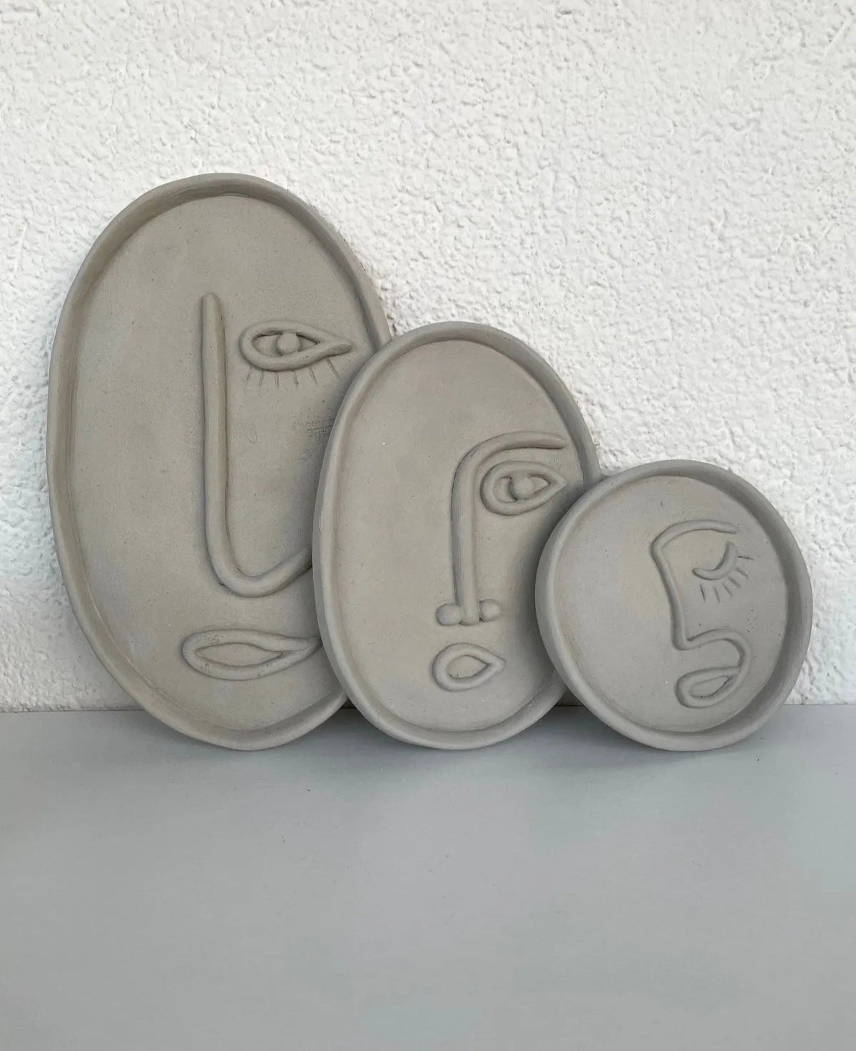 Abstract Face Tray Set – 3 Pieces AtelierCasa