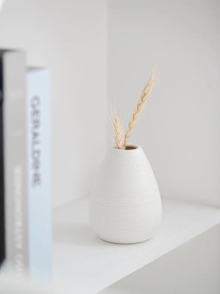 Simple Striped Ceramic Vase Atelier Casa